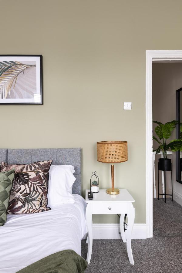 Levi Suite By Koya Homes - 3-Bedroom Home, Downtown Cardiff, Free Parking Eksteriør billede