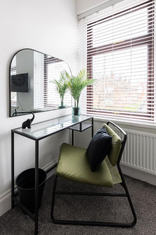 Levi Suite By Koya Homes - 3-Bedroom Home, Downtown Cardiff, Free Parking Eksteriør billede