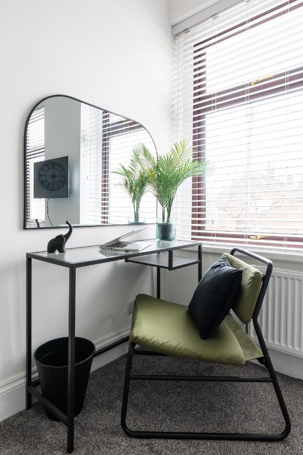 Levi Suite By Koya Homes - 3-Bedroom Home, Downtown Cardiff, Free Parking Eksteriør billede